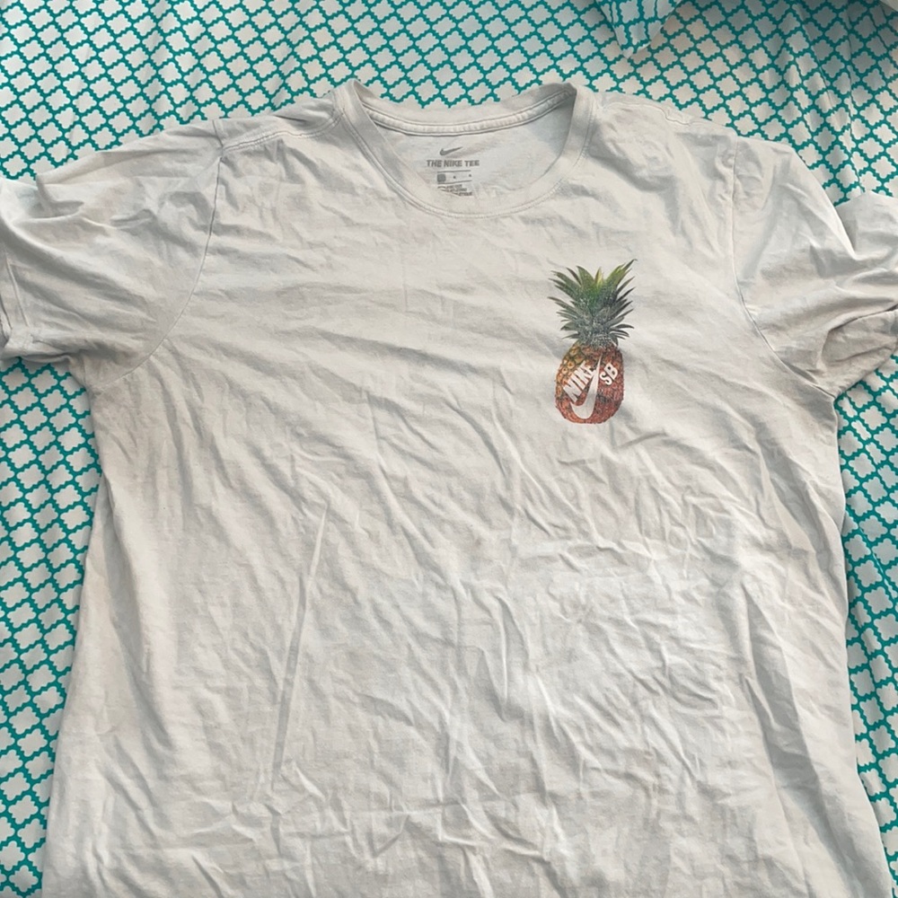 Nike sb shirt